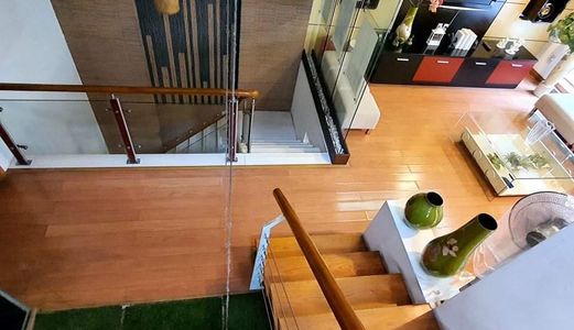 Bán Nhà Phân Lô Huỳnh Thúc Kháng, Lô Góc 2 Mặt Ô Tô Tránh Đỗ - 86M2 5T Nội Thất Vài Tỷ.