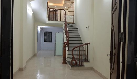 Bán Nhà Kim Giang – Ngay Ngã Tư Sở -  3 Mặt Thoáng – 38M2,5 Tầng – 2,9 Tỷ