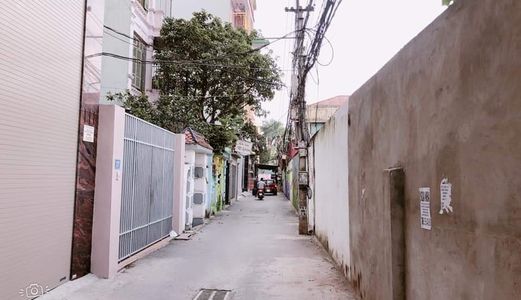 Chỉ 3 Tỷ Có Nhà Mới Đẹp 33M2 * 4 Tầng Tại Lương Thế Vinh, Quận Thanh Xuân. Tặng Nội Thất - An Ninh Cực Tốt.