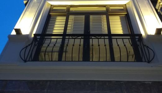 Ngay Cổ Linh, Aeon Long Biên, Nhỉnh 3 Tỷ, Diện Tích 33M2X5 Tầng Xây Mới.