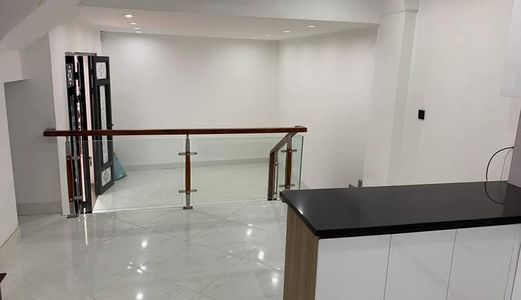 Bán Nhà Mới Phân Lô Tô Vĩnh Diện, Ô Tô Đỗ Gần Nhà 58M2 X 5 Tầng Giá Chỉ Hơn 4 Tỷ.