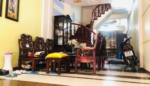 Bán Nhà Doãn Kế Thiện, Dt 57M2, Nhà 5 Tầng, Giá 7 Tỷ, Ô Tô 7 Chỗ Vào Nhà.