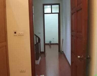 Bán Gấp Nhà Thanh Xuân, Kinh Doanh Sầm Uất, Ô Tô Tránh.