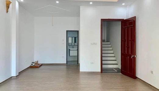 Bán Nhà Minh Khai Ngõ 622. Ô Tô Đỗ Cửa. Nhà Mới 36M 5T 4 Tỷ.