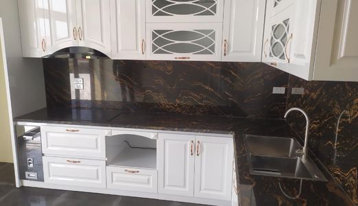 Bán Nhà Kim Đồng Dt 55M Oto Tránh-Kinh Doanh Đỉnh-Vỉa Hè 2M-Có Thang Máy- Gần Phố-Nở Hậu.