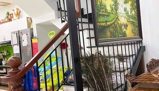 Kẹt Tiền Bán Nhà Hxh, Nhà Đẹp, Btct, 1 Trệt, 2 Lầu, 4Wc, Giá Chỉ 4,3 Tỷ.