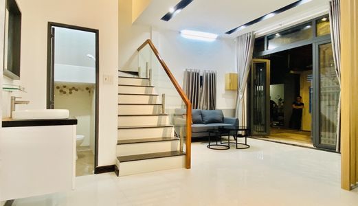 Bán Nhà Đẹp Mới 100% Hẻm 44, Đ.cmt8-Kết Cấu 1 Trệt 1 Lầu- Lộ 4M- Giá 2.490.000.000