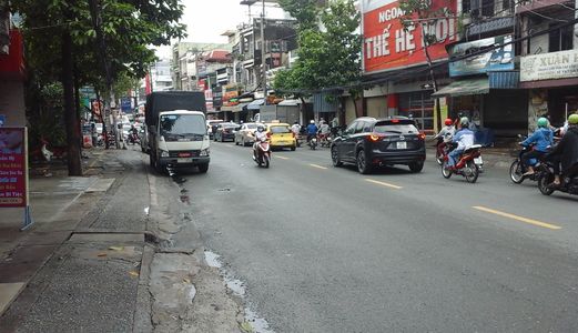 Bán Nhà 2 Mặt Tiền, 2 Tấm Cách Trần Quốc Toản-P.bình Đa 80M.