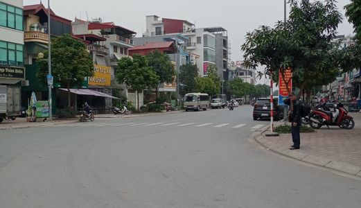 Bán Đất Phố Thành Trung Ngay Sát Shophouse Sông Hông Gia Lâm 39M2