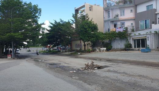 Bán Nhà Mt Đường 20M Hoàng Anh Minh Tuấn, Cách Đỗ Xuân Hợp – Liên Hợp Thể Thao Rạch Chiếc 100M, 8 Tỷ. Lh: 0906997966