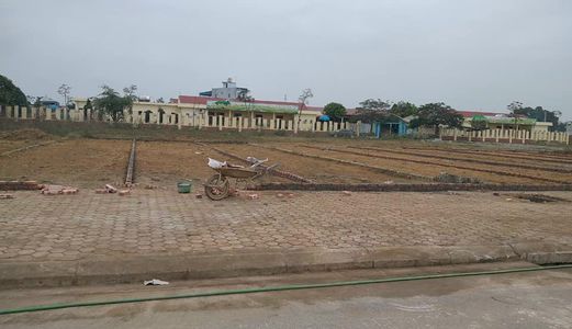  	Bán Gấp Lô Đất Phú Cát, Gần Nhà Máy In Tiền, Đối Diện Trường Mầm Non Phú Cát, Giá Rẻ Chỉ 8,5 Tr/m.