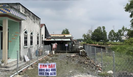 Đường (Hương Lộ 11) Đoàn Nguyễn Tuấn, Xã Hưng Long, Huyện Bình Chánh, Tp. Hcm.