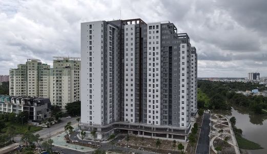 Bán Căn 2 Phòng Ngủ 65M2 Chung Cư Conic Riverside, View Sông, Landmark 81, Nội Thất Cơ Bản, Hình Thật