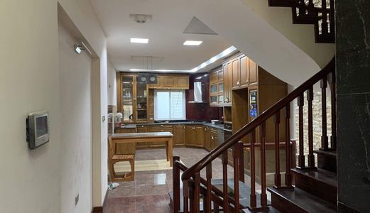 Bán Nhà Phố Nguyễn Ngọc Nại, 70Mx6T, Thang Máy, Kinh Doanh, Ô Tô Tránh, Giá 12.6 Tỷ