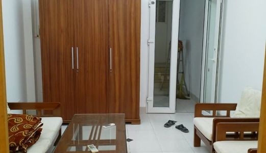Căn Hộ Cho Thuê Nguyễn Khánh Toàn, Gần Phố, Ngõ Ô Tô 5Tr/tháng.