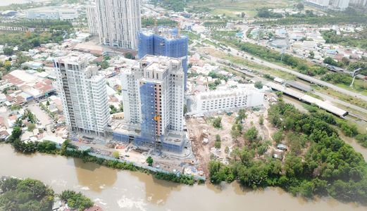 Dlusso Emerald, Tôi Cần Bán Gấp Căn 1Pn 49M2 Giá Tốt 2,760 Tỷ Có Vat.