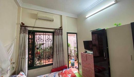 Nhà Siêu Đẹp Khương Trung 80M2X5T - Nhỉnh 6 Tỷ, Để Lại 99% Nội Thất Sịn