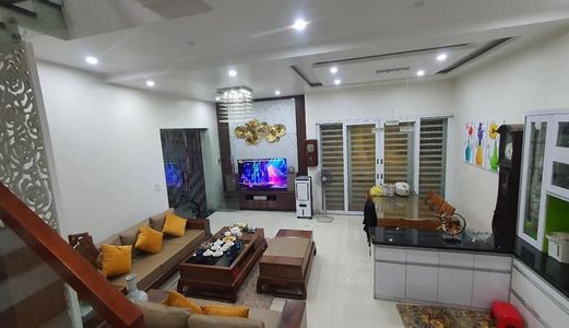  Bán Nhà Mặt Phố Trương Định Vỉa Hè Rộng  Giá Tốt 60M Sđcc  8 Tỷ.