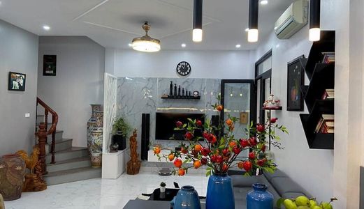 Bán Nhà 5 Tầng Phố Hồ Tùng Mậu, Nhà Mới Đẹp, Ngõ Thông Thoáng, Cách Ô Tô Tránh 10M, Full Nội Thất