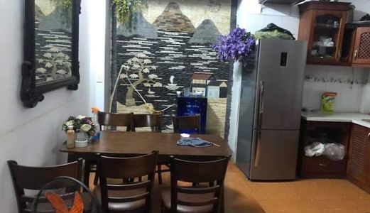 Chỉ 5.5 Tỷ Có Ngay Nhà Cầu Giấy Dt 48M 5T Mt 4M Ô Tô Đỗ Cửa