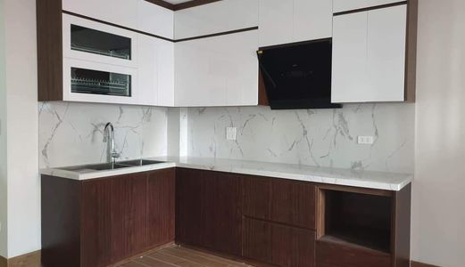 Bán Gấp Tòa Nhà 8 Tầng  Đống Đa, Phân Lô, Oto, Kinh Doanh Đa Ngành Nghề, Chỉ 40 Tỷ 