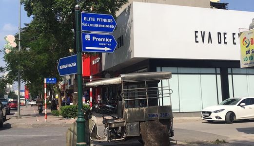 Nhà Nguyễn Văn Cừ, Dân Xây, Gần Ô Tô, Gần Trường, Dân Trí Cao