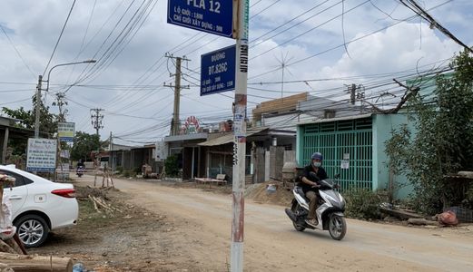 Cần Bán Hoặc Cho Thuê 1 Lô Đất Mt 20M, Kdc Osaka Garden (Phú Lợi)